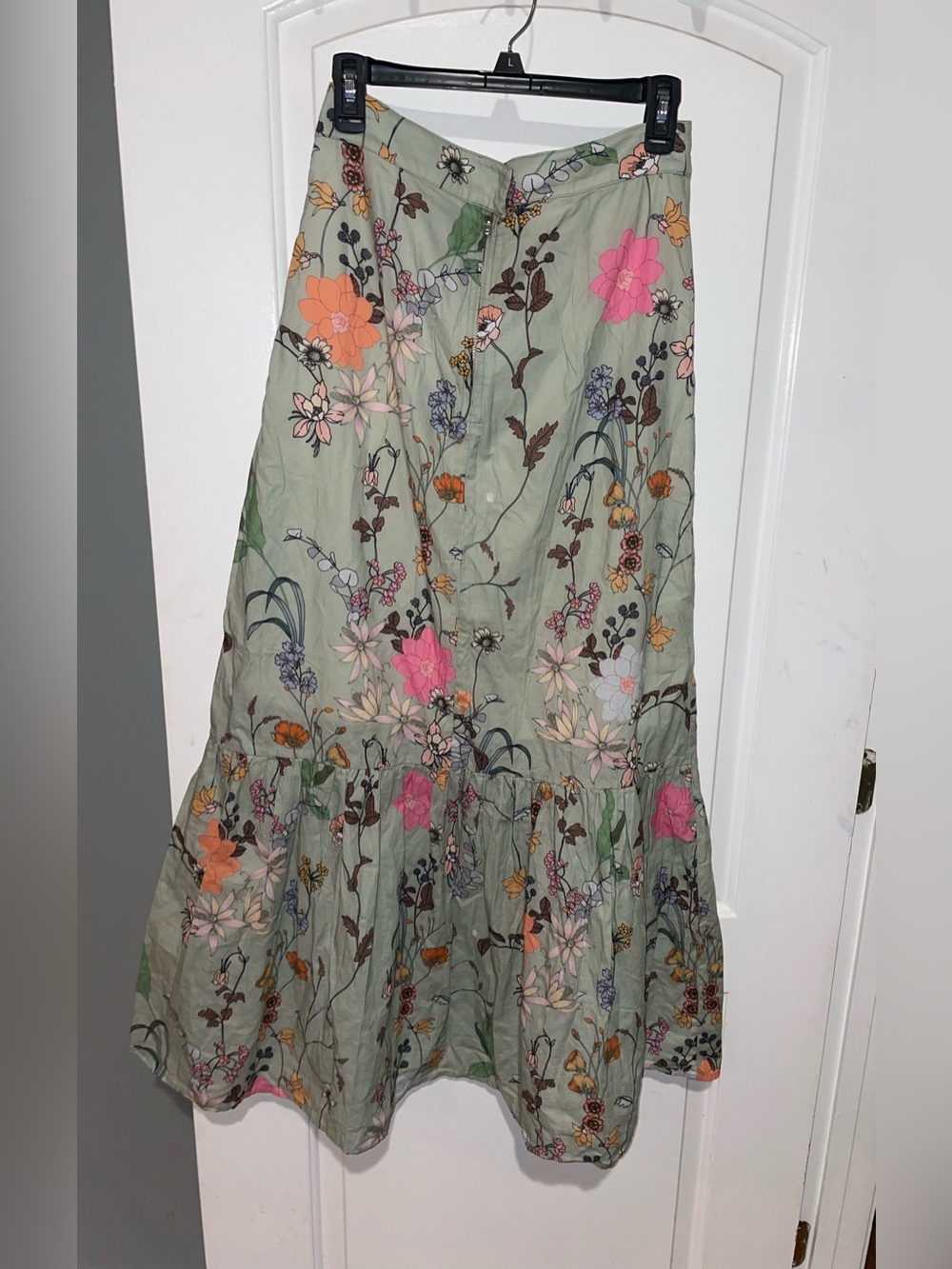 New! Kahora Palm Beach Lizzie Floral Tiered Maxi Skirt Green Floral 🌸 Medium - Picture 7 of 10